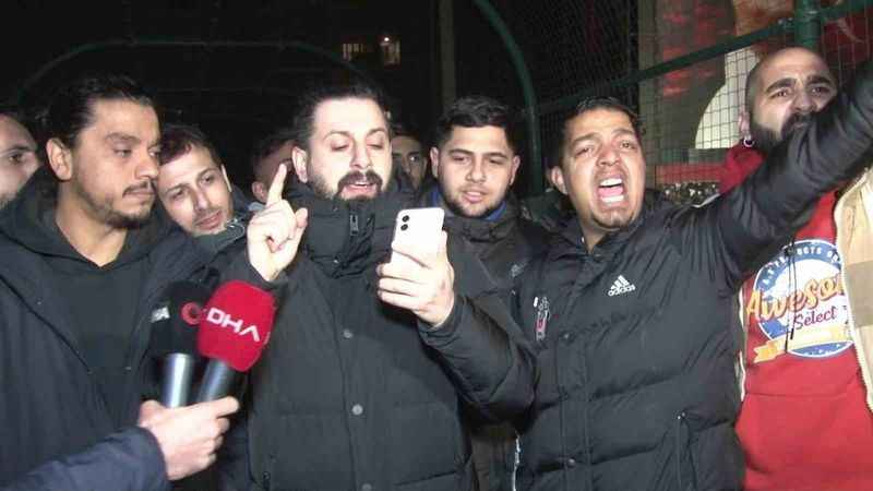 CHP İstanbul İl Binası önünde protesto